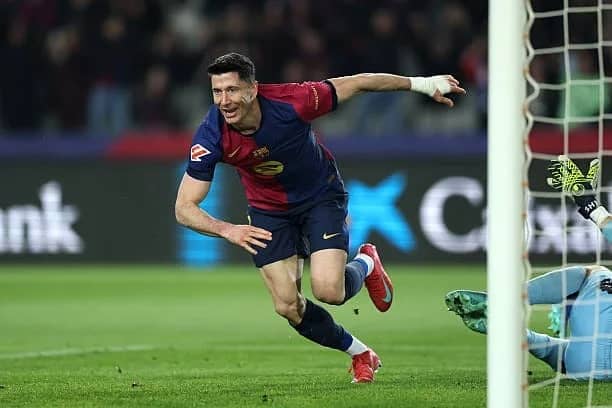 برشلونة يكتسح أوساسونا بثلاثية