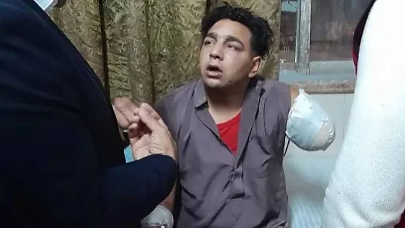 توفير وظيفة جديدة ودعم مالي للمدرب ضحية الأسد الجائع