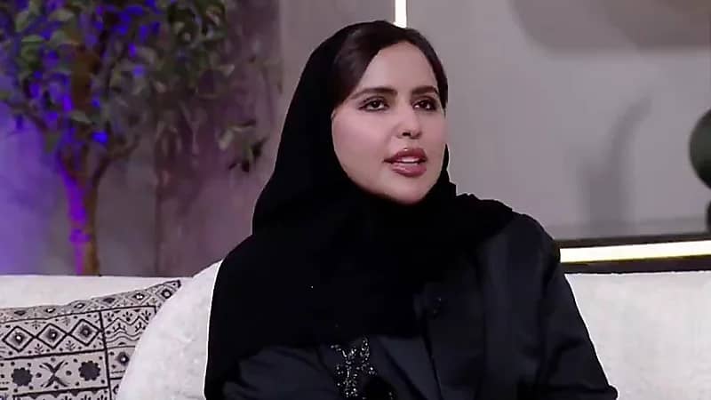 استشاري: أغلب الأطفال يولدون بشعر خفيف ويسقط خلال الأشهر الأولى .. فيديو