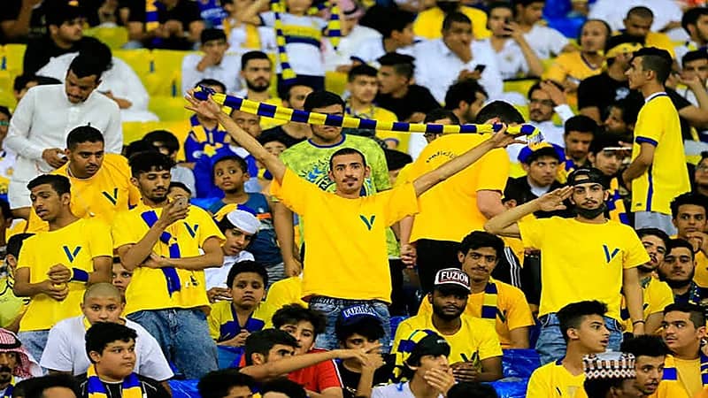 مجلس جمهور النصر يحضر لاستقبال يوكوهاما بأعلام وأوشحة موحدة.. فيديو