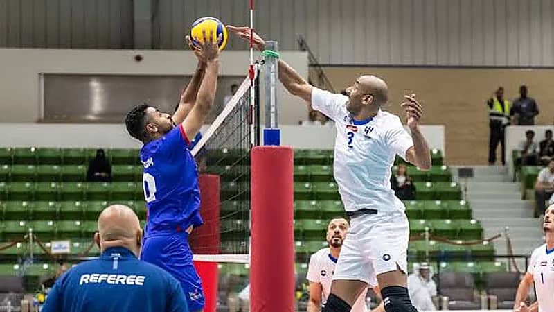 الهلال يقلب الطاولة ويفوز على الابتسام بكأس الاتحاد