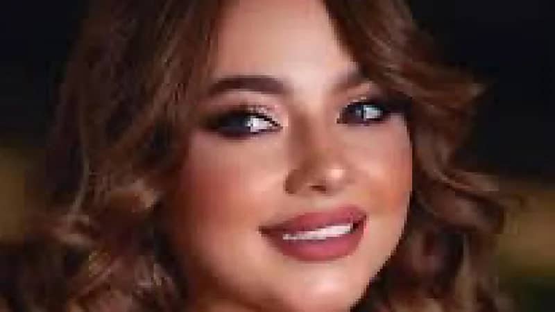 بيسان اسماعيل تعلق على المقارنات بينها وبين نارين بيوتي..فيديو