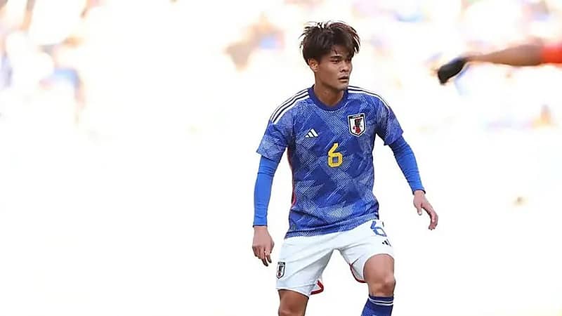 إستدعاء لاعب اليابان بعد عام من تهمة الاعتداء الجنسي