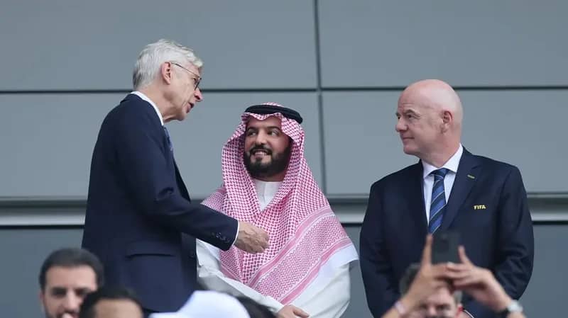 بن نافل في باريس لحسم صفقات هجومية للهلال