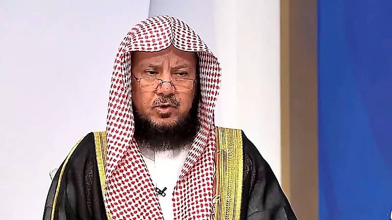 الشيخ السليمان يوضح: ماذا يفعل من عليه كفّارات يمين ولا يستطيع التكفير أو الصيام؟ .. فيديو