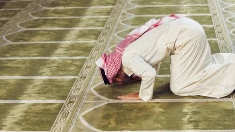 المسند : أوقات الصلاة في المدن الكبرى مختلفة واقترح عمل تطبيق .. فيديو