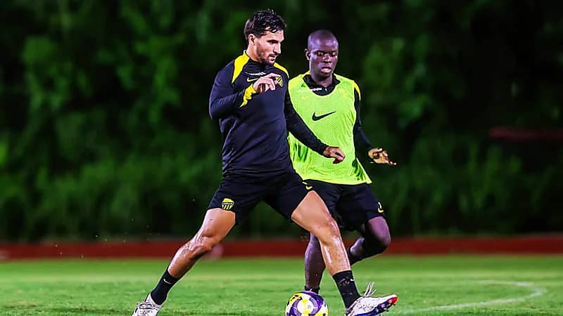 الاتحاد يختتم استعداداته تحت الأمطار قبل مواجهة النصر