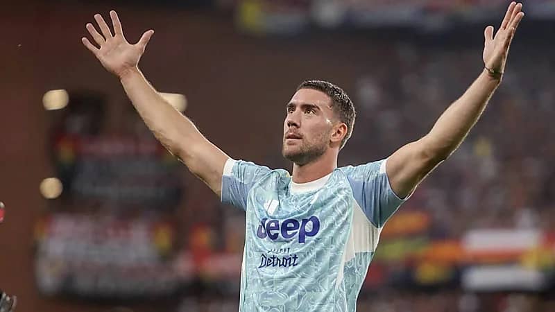 فلاهوفيتش يقود يوفنتوس للفوز على جنوى في الدوري الإيطالي