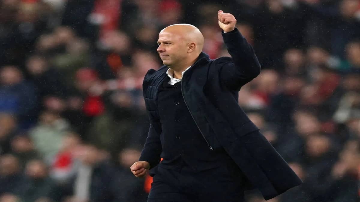 سلوت: الفوز الأخير لم يفاجئني والاختبار الحقيقي أمام السيتي