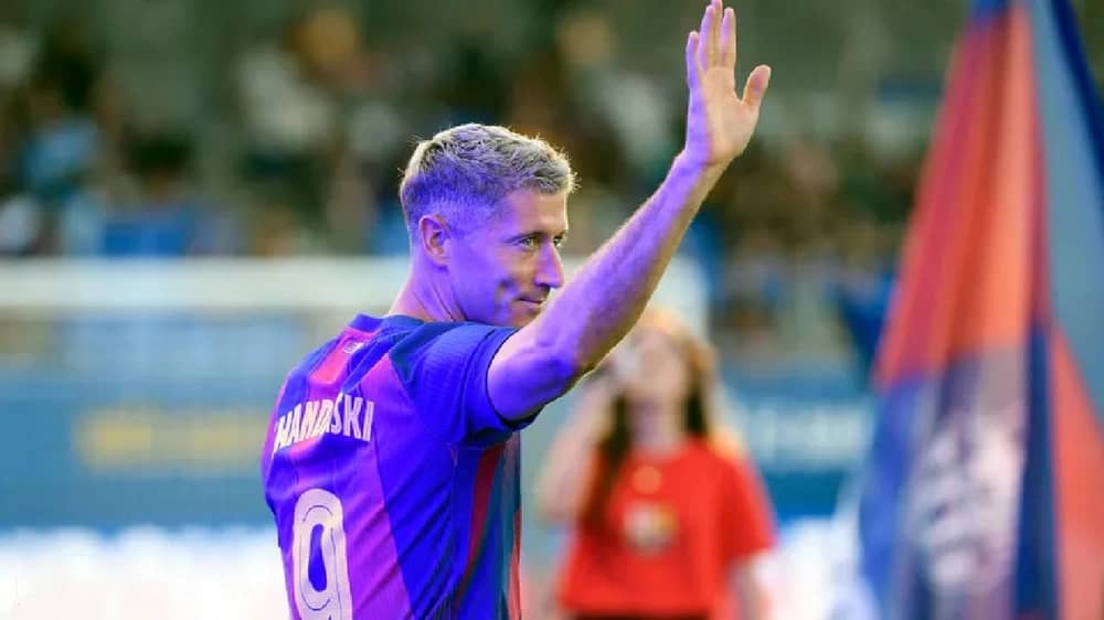 برشلونة يقرر عدم تجديد عقد ليفاندوفسكي