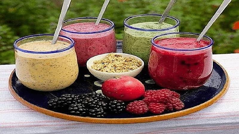 مختصون يكشفون عن مشروب يقي من البرد وأخطار كورونا