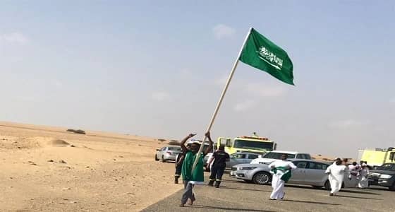 بالصور.. أهالي قرية كياد بحلي يستقبلون جثمان الشهيد " الكيادي " بالتكبير والتهليل