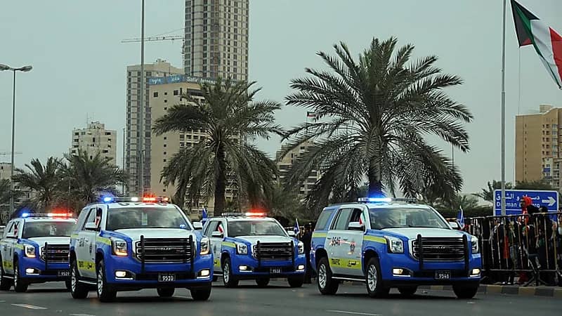 ضبط شبان وفتيات ظهروا في مقطع مخل بالكويت