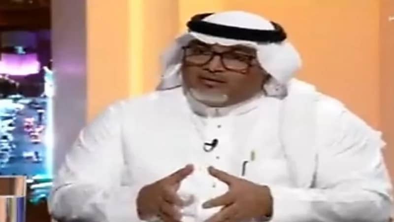 شاهد.. الطيار الغامدي يوضح أسباب ارتفاع أسعار تذاكر الطيران