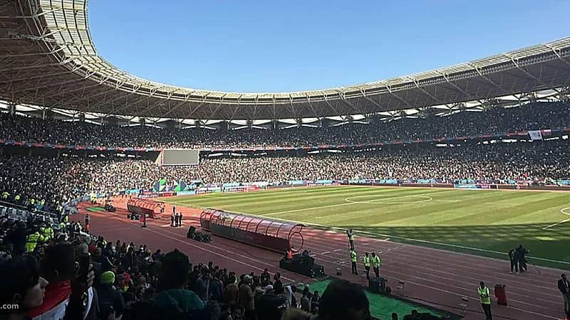 محافظ البصرة: تم إغلاق ملعب جذع النخلة بعد اكتمال دخول الجماهير