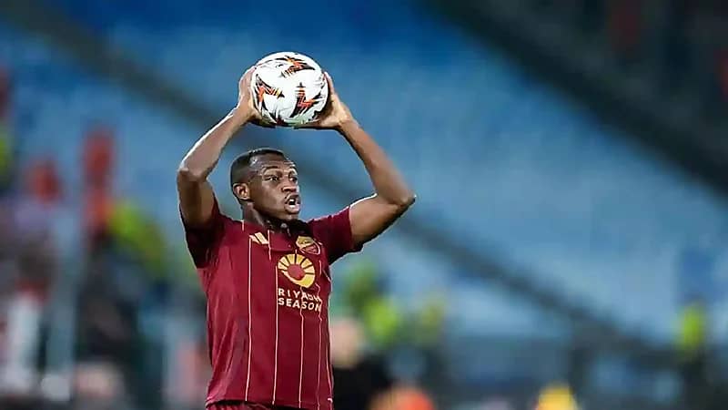 فالنسيا يقدم عرضا لضم سعود عبدالحميد