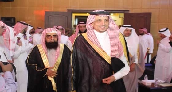 بالصور .. محافظ بيشة يرعى حفل التفوق العلمي الثالث لجمعية رأفة