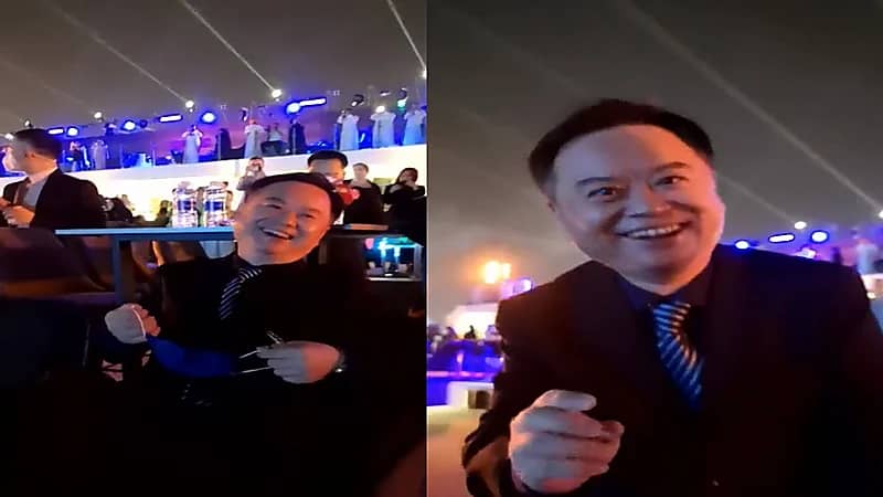 موسم الرياض.. السفير الصيني يستمتع بالأجواء