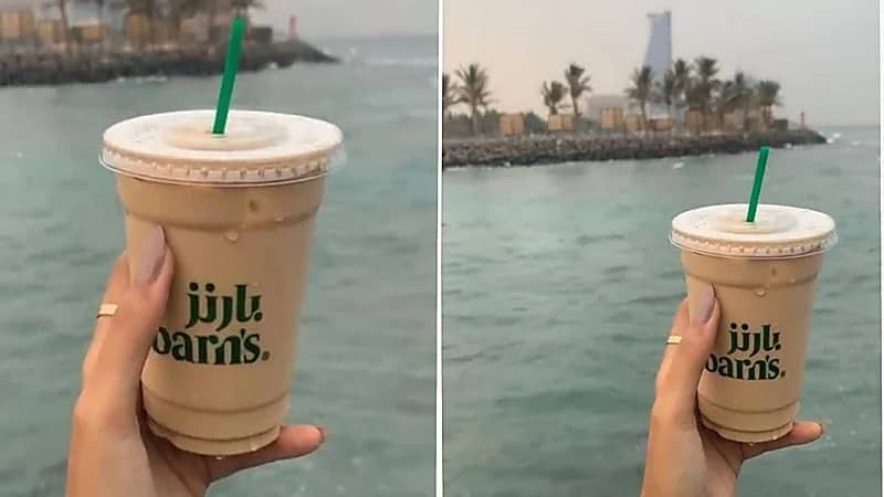 شاهد.. فتاة تستمتع بالأجواء الماطرة على كورنيش جدة بطريقتها الخاصة