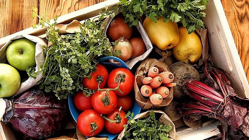 تحذير من مخاطر الإفراط في تناول الأطعمة الصحية