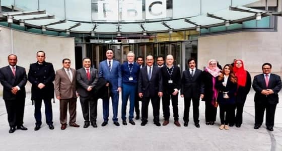 بالصور.. الوفد الإعلامي المرافق لتغطية زيارة ولي العهد يزور شبكة " bbc "