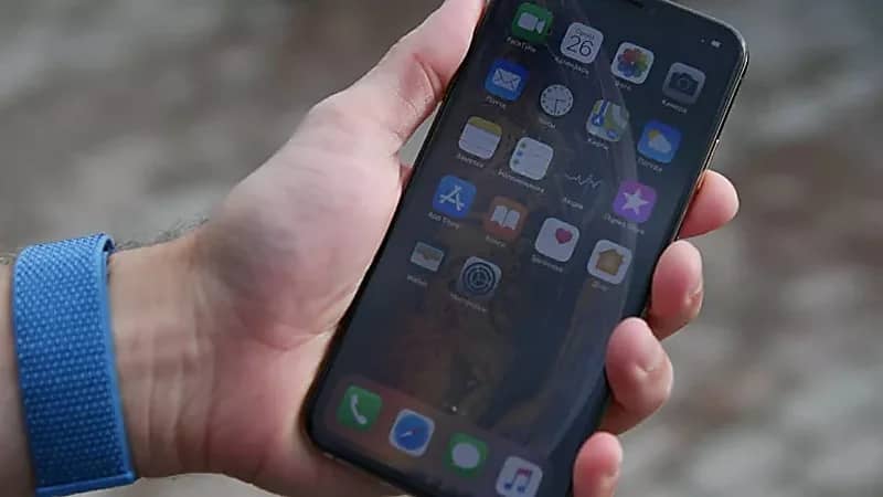  مختص يتحدث عن خطورة انفجار الهاتف في البرد 