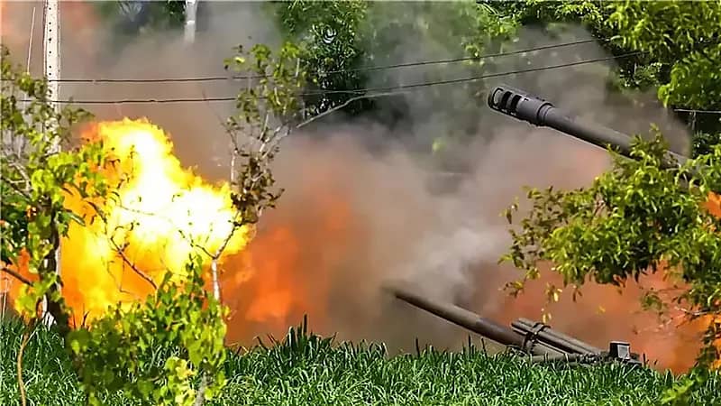 تايلاند تحشد قواتها استعدادًا لحرب شاملة محتملة ضد كمبوديا ..فيديو