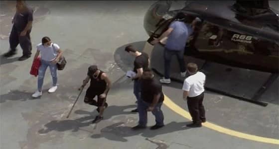 نيمار يغادر المستشفى بطائرته بعد جراحة ناجحة