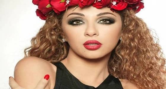 ميريام فارس تنشر فيديو جديد لابنها يرصد الشبه بينهما