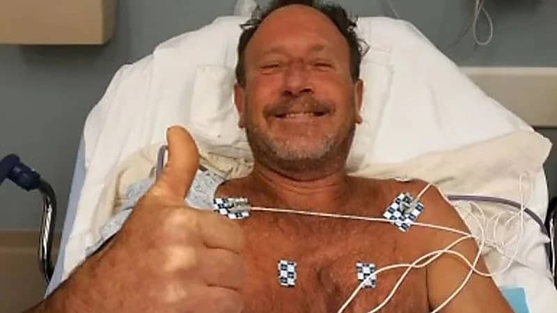 غواص محترف يروي لحظة ابتلاعه من حوت ضخم