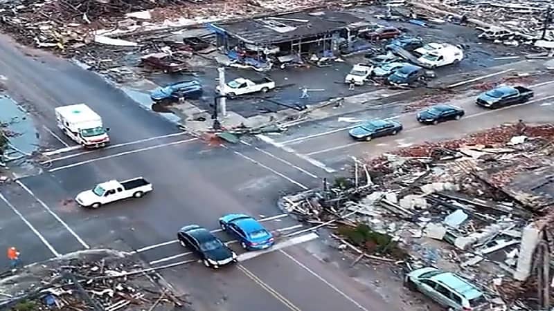 بالفيديو.. "المسند" يوضح أعنف ظاهرة جوية على وجه الأرض