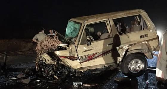 مصرع 6 من عائلة واحدة في حادث مروع بجازان