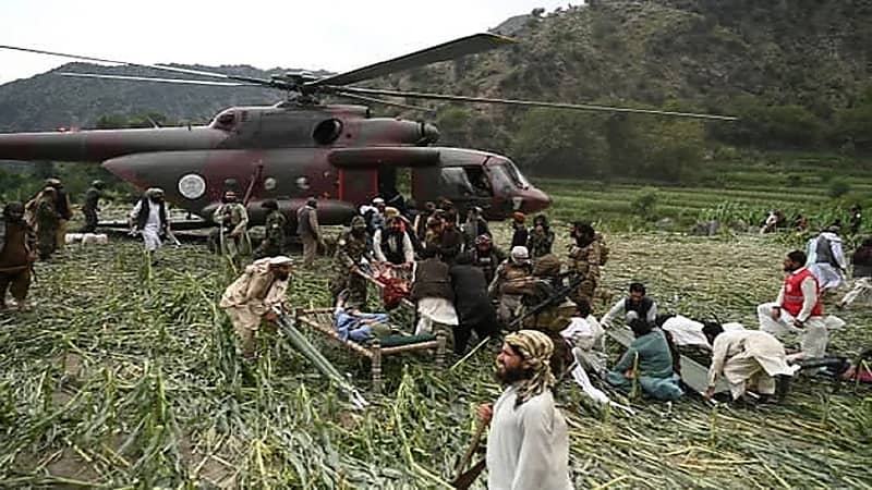 أكثر من 1400 قتيل بزلزال شرق أفغانستان .. صور