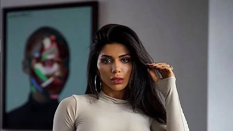 منع لاعبة كمال أجسام شهيرة من ركوب طائرة أمريكية