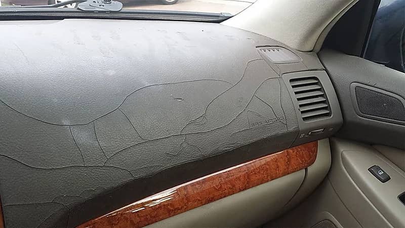 نصائح للحفاظ على طبلون السيارة من التشققات