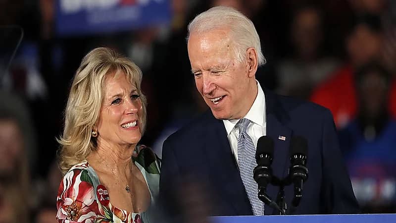 كورونا يداهم البيت الأبيض مرة أخرى