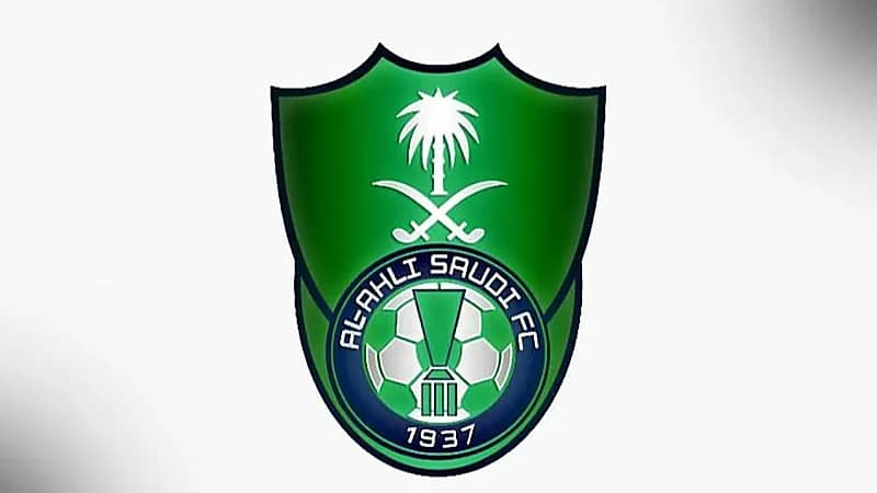 وزارة الرياضة تفتح تحقيق بعد منع الأهلي من التسجيل