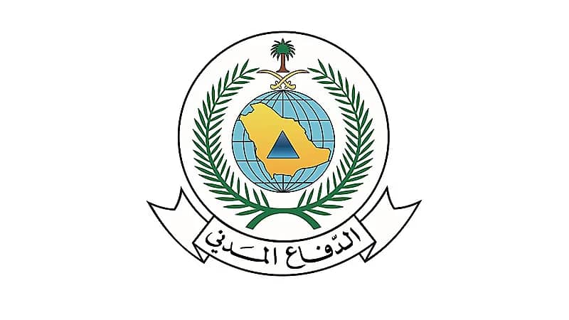 إخماد حريق بحافلة في حي مشرفة بالأحساء