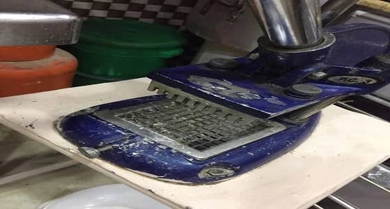 بالصور.. أمانة الرياض تغلق 53 محلا مخالفا