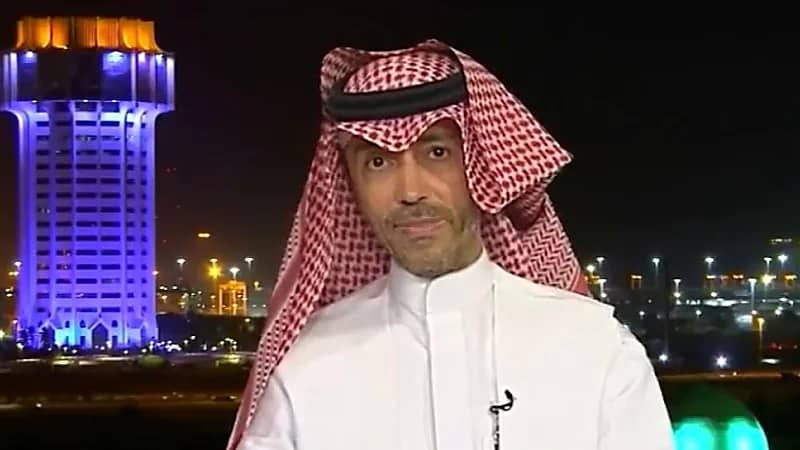 "قانوني" يوضح من رشح وليد معاذ لتولي منصب رئاسة الأهلي (فيديو)