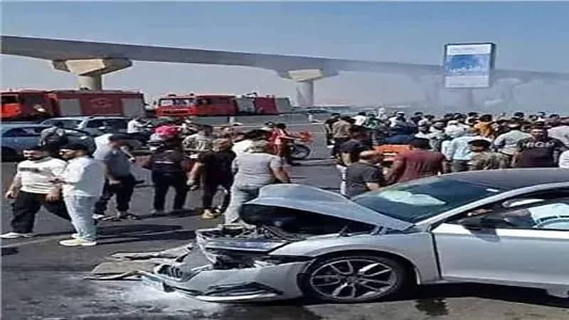 القبض على فنانة عربية مخمورة بعد ارتكابها حادث في مصر