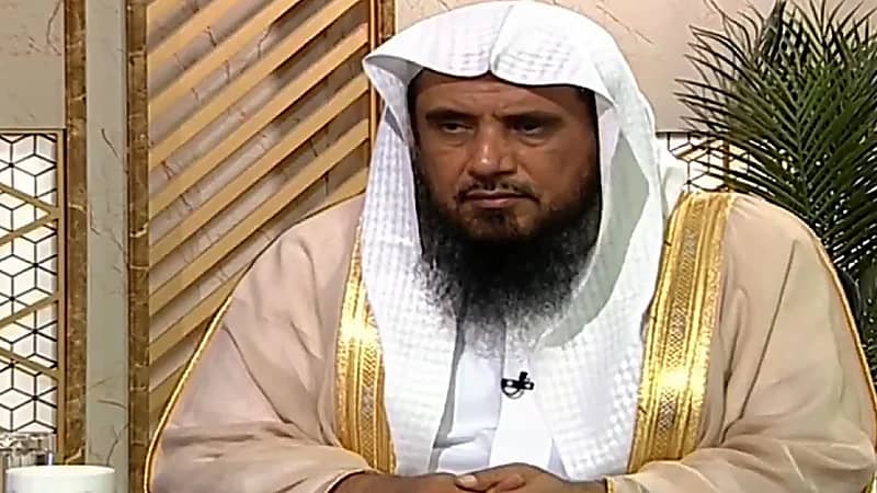 الخثلان يوضح ما الأفضل في صلاة الليل الجهر أم الإسرار.. فيديو