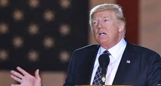 ترامب يعلن عدم اعتزامه إقالة المستشار روبرت مولر