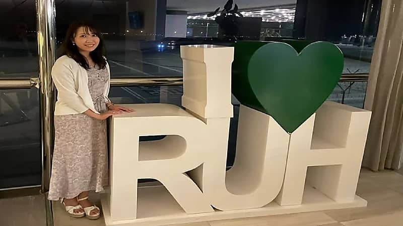 بالصور.. ابنة سفير اليابان لدى المملكة تزور الرياض لقضاء إجازتها