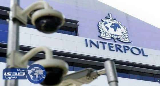 الإنتربول يلاحق أمير خليجي خطف طفليه من طليقته الكويتية