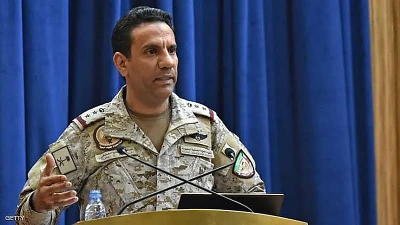 بالفيديو.. تدمير زورق مفخخ مسير عن بعد تابع للحوثيين بالصليف