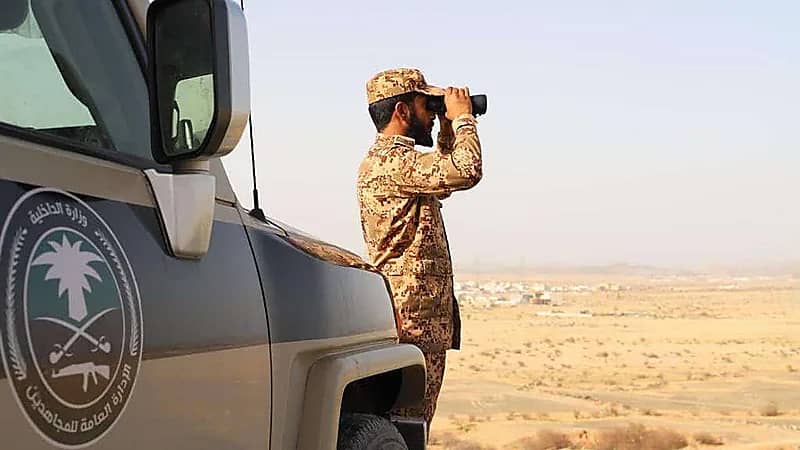 القبض على شخصين لترويجهما مواد مخدرة بجدة