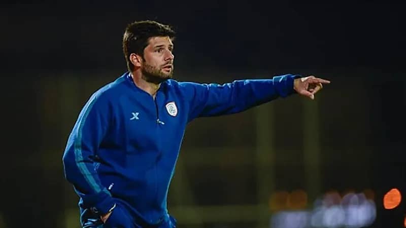 "الشباب" يناقش إقامة مباريات ودية قبل لقاء الهلال