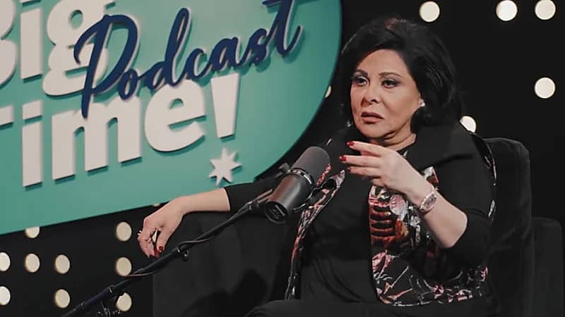 إسعاد يونس تكشف عن سنها الحقيقي وتصف زوجها بالبرنس .. فيديو