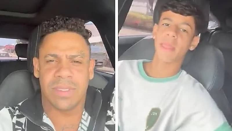 إلتون يردد مع نجله النشيد الوطني .. فيديو